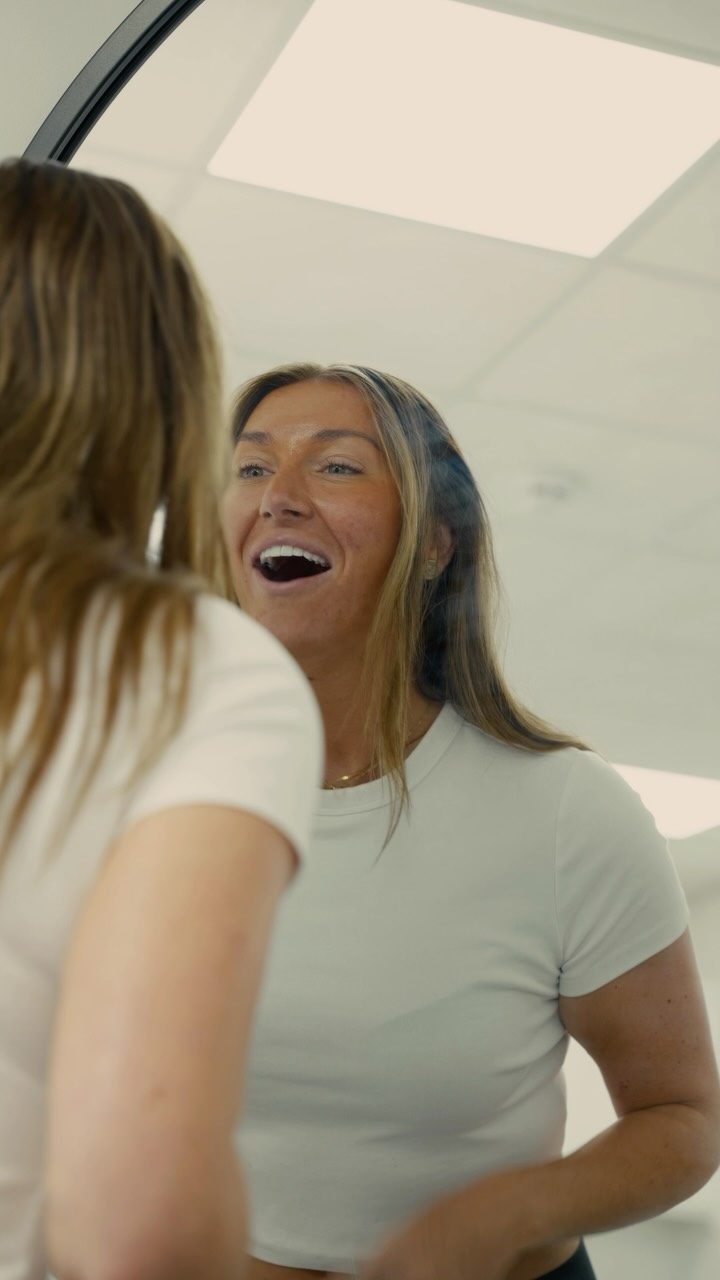 Alicia’s reaction says it all… 😍✨

She came to us because she felt her teeth were a little small and wanted to enhance her smile. 

After doing lots of research, she kept coming back to Ark and now she’s completely obsessed with her results! 🤩

Now she just needs to find a husband… 😂💍

Ready to transform your smile? Book your consultation today!

#ArkDentistry #CompositeBonding #SmileTransformation