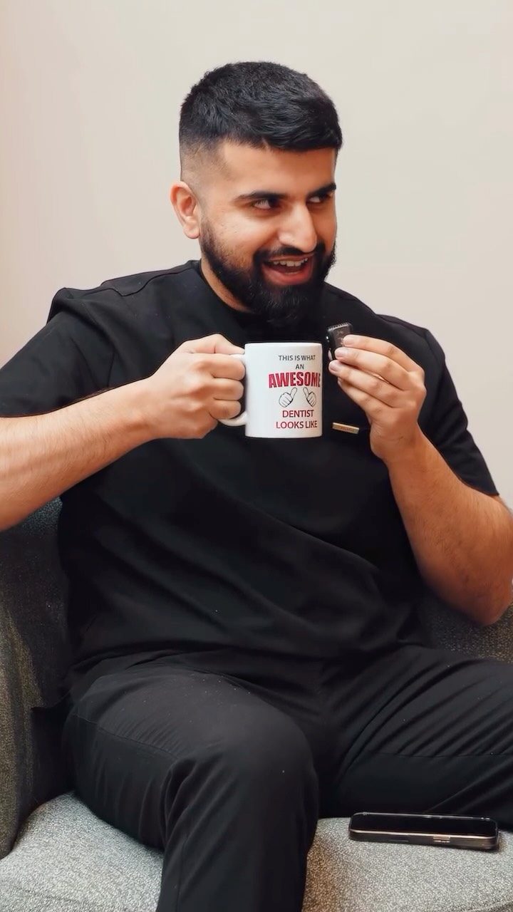 Interested in composite bonding but not sure which tooth shape is right for you? 🦷 

Dr Asif explains how he chooses the perfect shape, tailored to your face shape, lips, and overall features.

P.S he chose his own mug ☕️ 😂

#compositebonding #smilemakeover