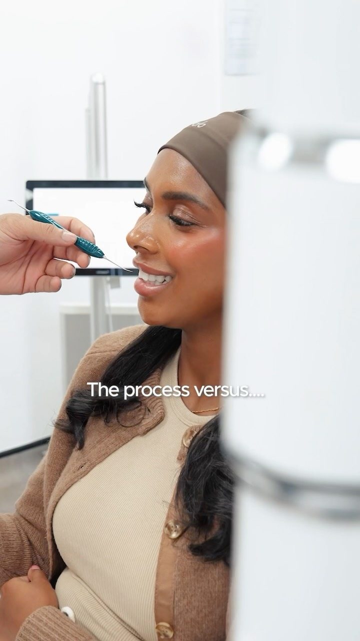 Why did Namibia choose Composite Bonding to transform her smile? 👀🌴

The real reason behind her decision is one you won’t want to miss…

This Sunday, we’re sharing @namibiarosaa’s full smile transformation at Ark, including the story behind her choice and the results that followed. 🤍✨

Full reveal this Sunday 🎥 Don’t miss it!

#ArkDentistry #CompositeBonding #SmileMakeover
