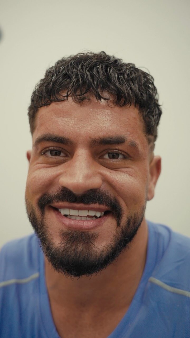 When you’re in front of the camera every day, confidence matters 📸✨

For @speedoshy, his smile was something he had become increasingly aware of. Being constantly on camera meant he wanted a smile that looked fresh, natural and reflected the confidence he brings to everything he does.

Using Composite Bonding, we enhanced the shape, symmetry and overall appearance of his smile while keeping the result natural and in harmony with his features. 

The result? A smile Shayan feels proud to show on and off camera 🤍

Ready to transform your smile? Send us a DM to book your consultation. 

#ArkDentistry #CompositeBonding #SmileTransformation #SmileConfidence